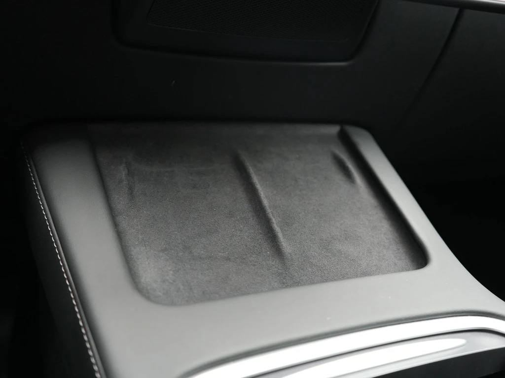 Tesla Model Y – foto 28
