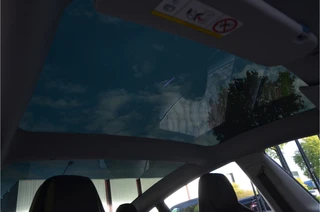 Tesla Model 3 – thumbnail 6