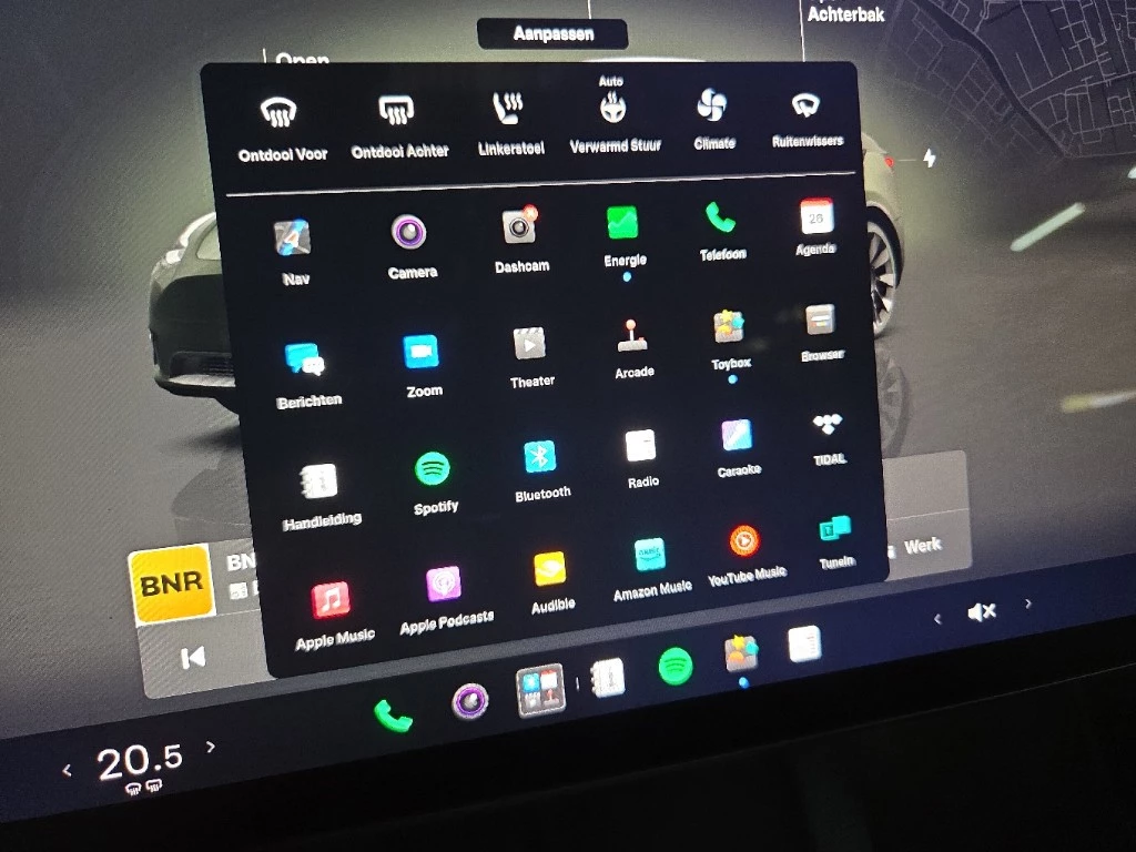 Tesla Model Y – foto 16