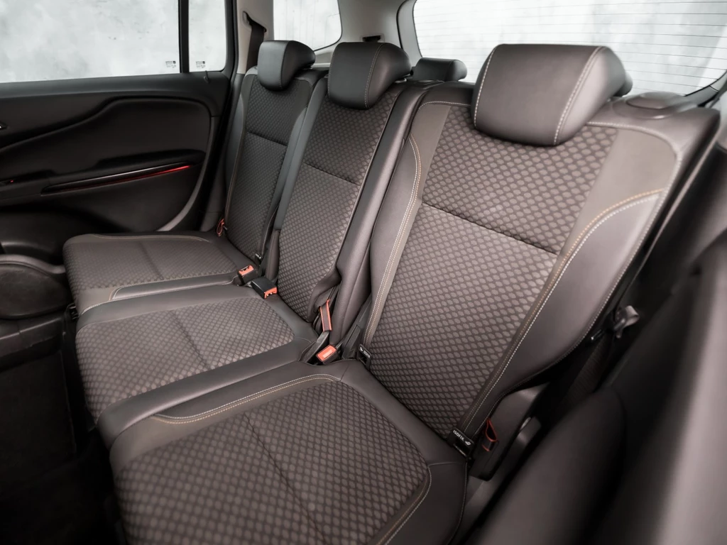 Opel Zafira – foto 16