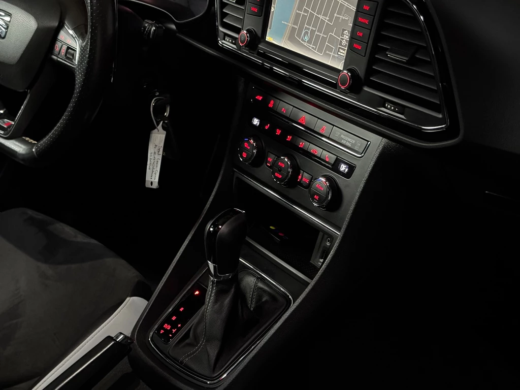 SEAT Leon – foto 32