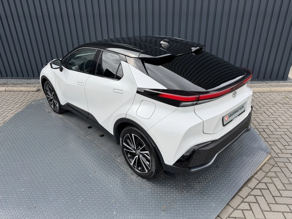 Toyota C-HR – foto 5