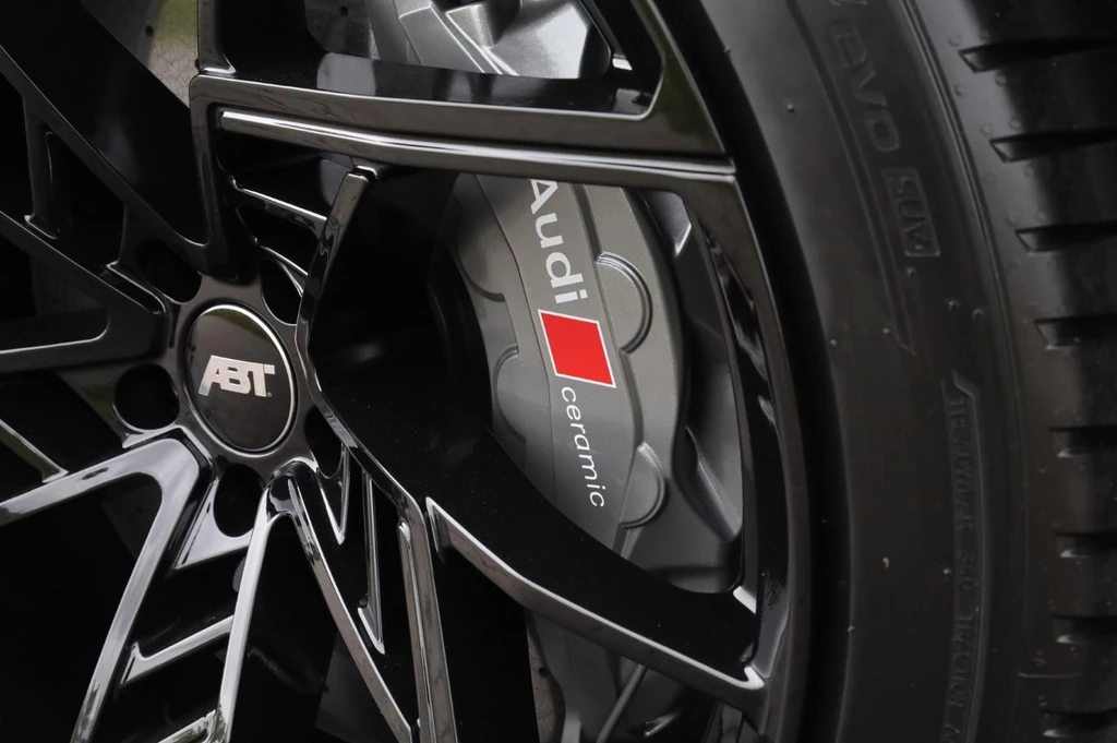 Audi RSQ8 – foto 42