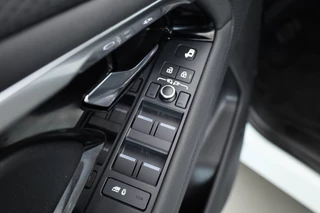 Land Rover Range Rover Evoque – thumbnail 12
