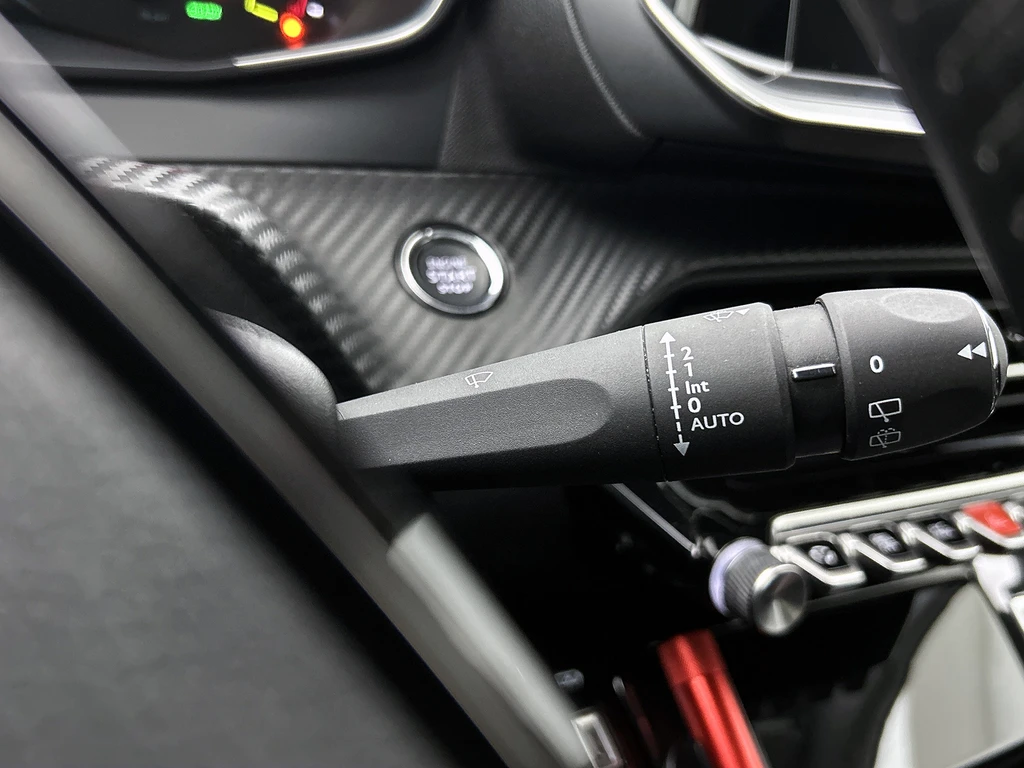 Peugeot e-208 – foto 9
