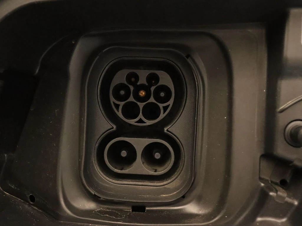 Peugeot e-2008 – foto 19