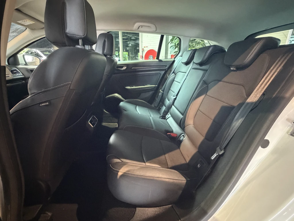 Renault Megane E-Tech – foto 25
