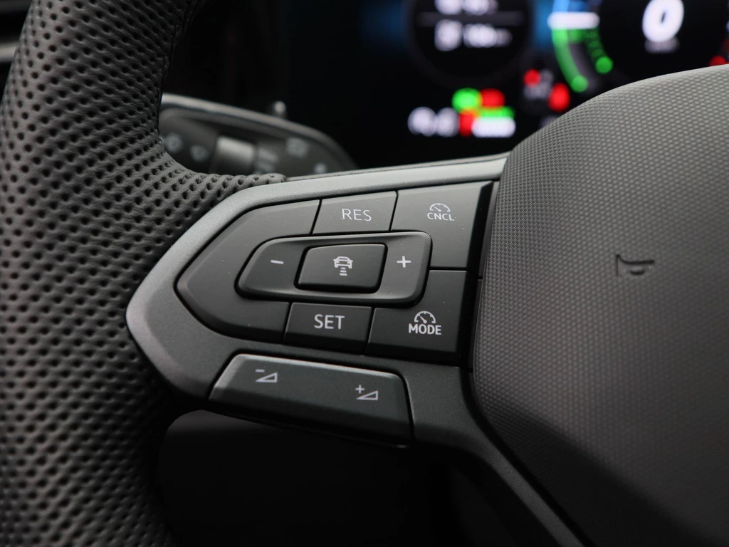 Volkswagen Tiguan – foto 29