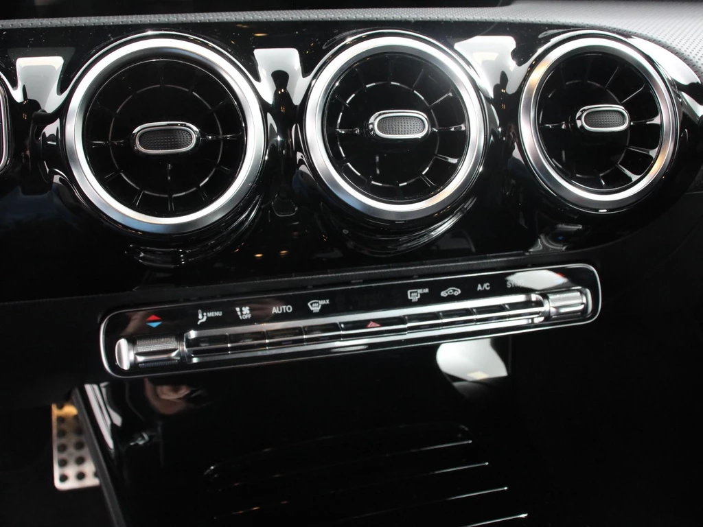 Mercedes-Benz A-Klasse – foto 22