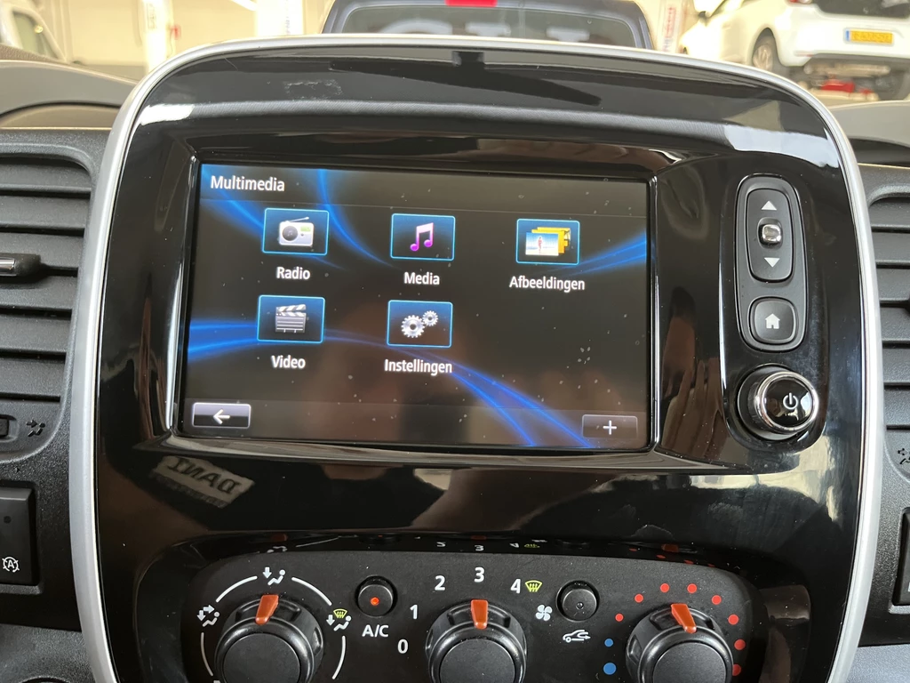 Renault Trafic – foto 36