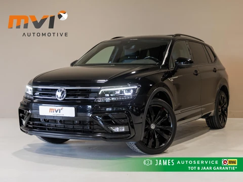 Volkswagen Tiguan Allspace 1.5 TSI 2x R-Line Blackstyle / 150pk / Panorama dak / Rondomzicht camera / Stoelverwarming / Leder /
