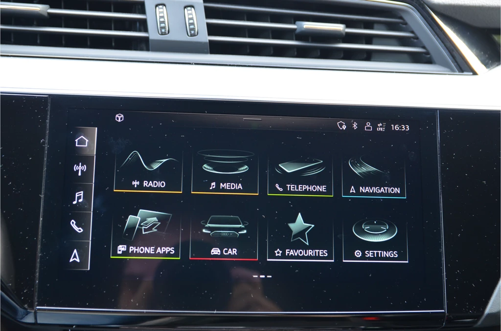 Audi e-tron – foto 22