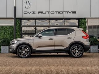 Volvo XC40 – thumbnail 2