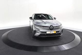 Renault Megane E-Tech – thumbnail 17
