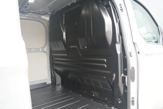 Ford E-Transit Custom – thumbnail 12