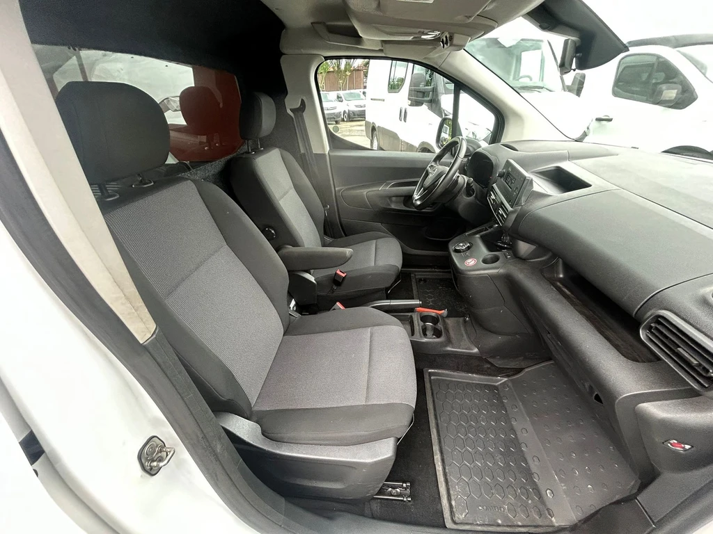 Opel Combo – foto 11
