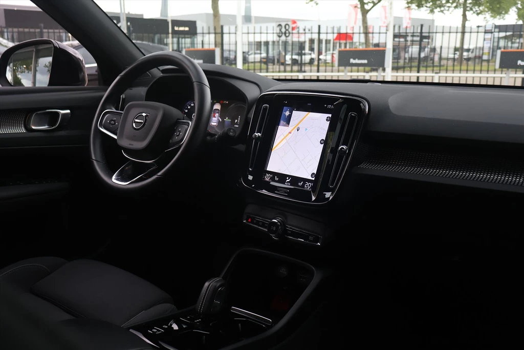 Volvo XC40 – foto 8