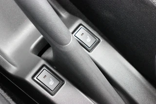 Suzuki Swift – thumbnail 35