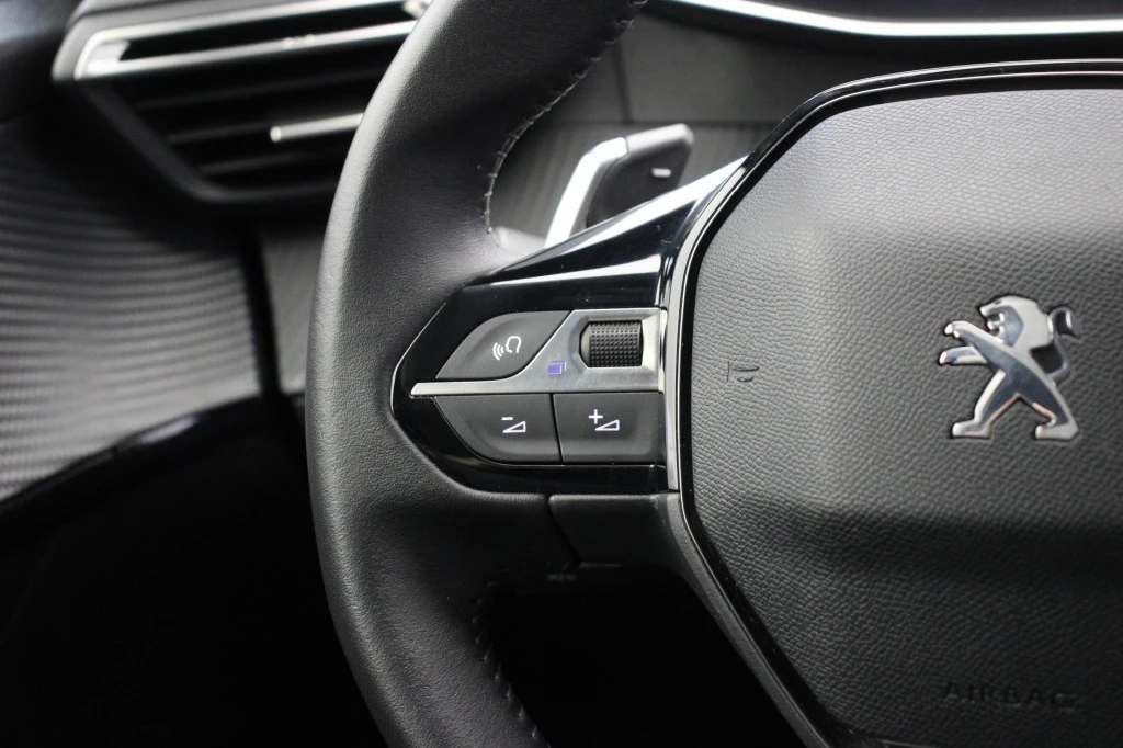Peugeot 208 – foto 22