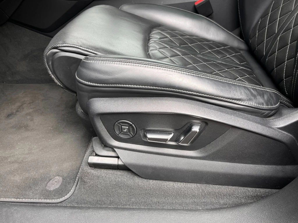 Audi SQ8 – foto 32