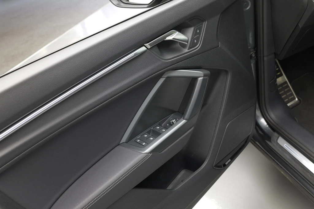 Audi Q3 – foto 33