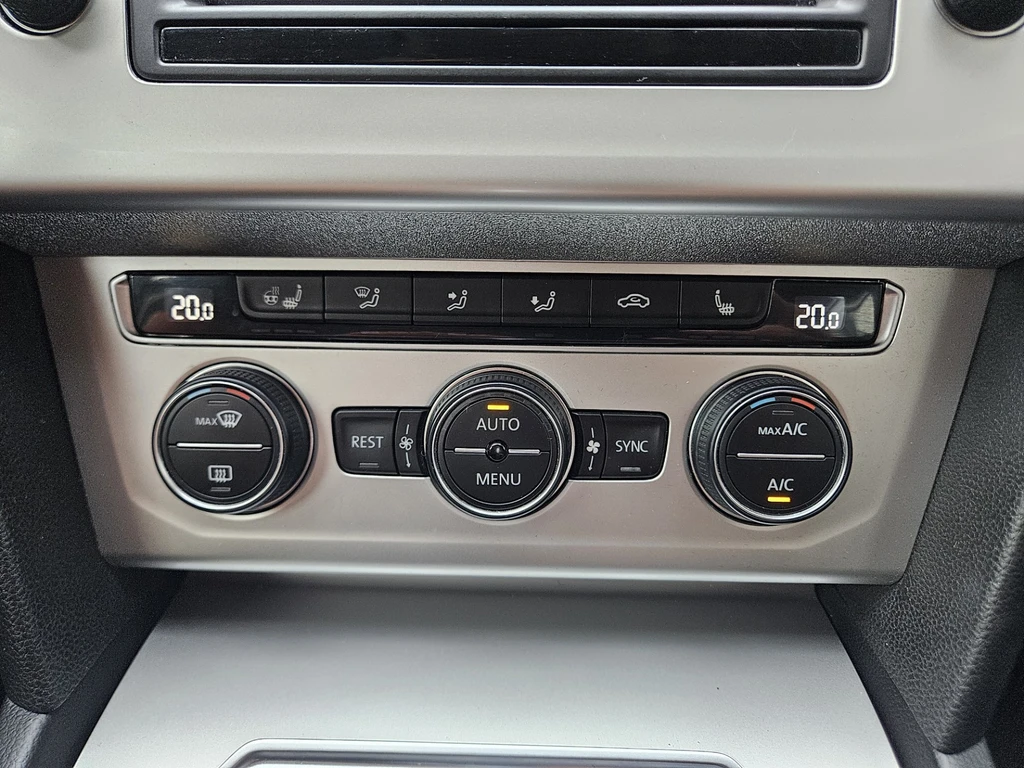 Volkswagen Passat – foto 34