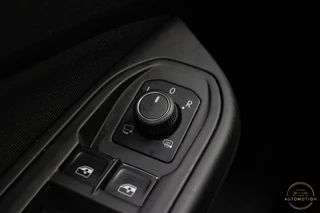 Volkswagen Golf – thumbnail 43