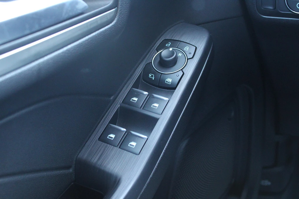 Ford Kuga – foto 18