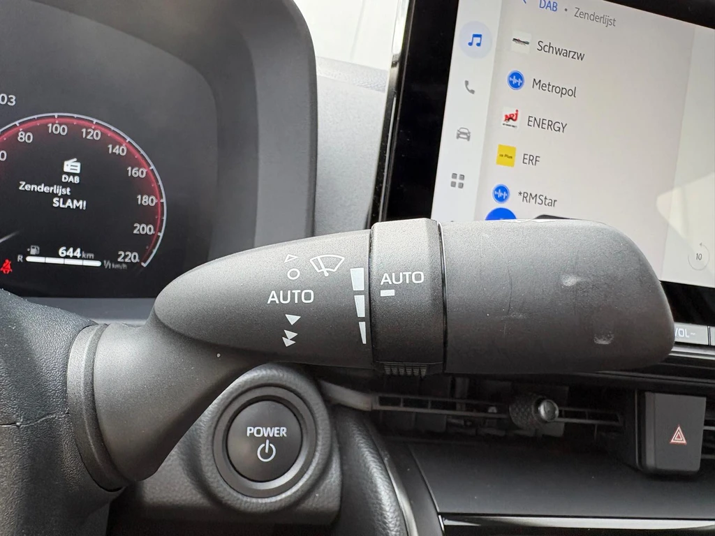 Toyota C-HR – foto 20
