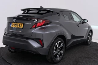 Toyota C-HR – thumbnail 9