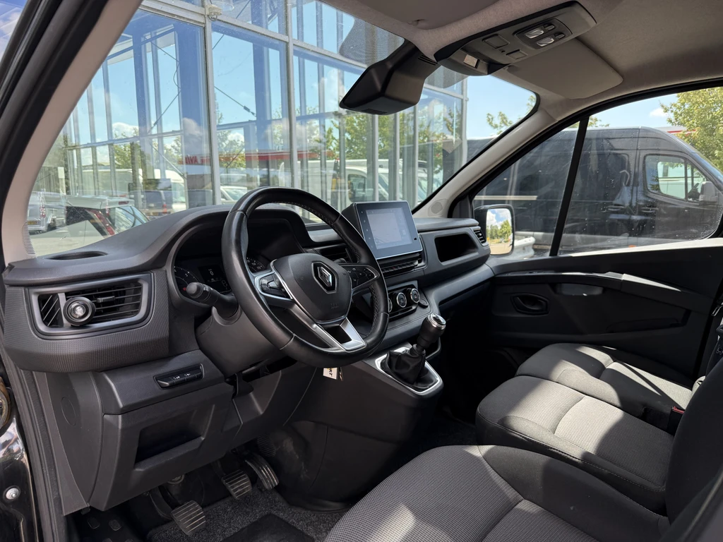 Renault Trafic – foto 11