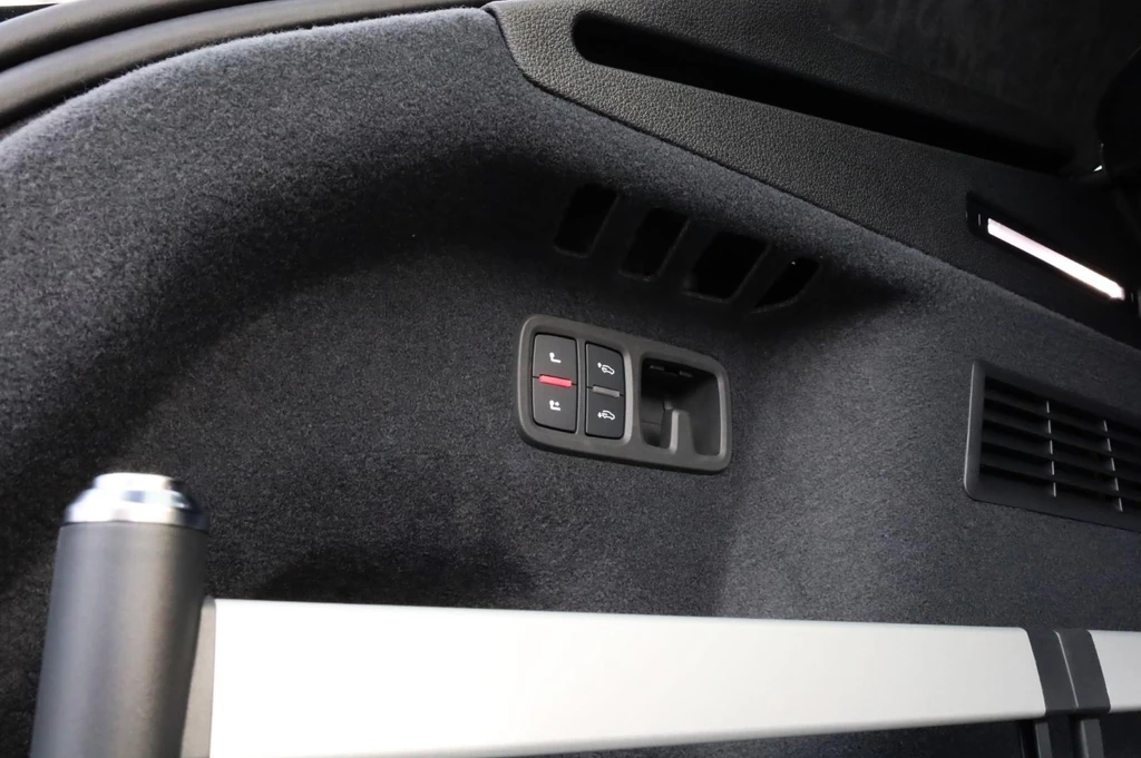 Audi Q8 – foto 33