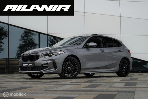 BMW 1-serie 118i M Sport |Pano  |Kuipstoelen |H&K |HUD |ACC
