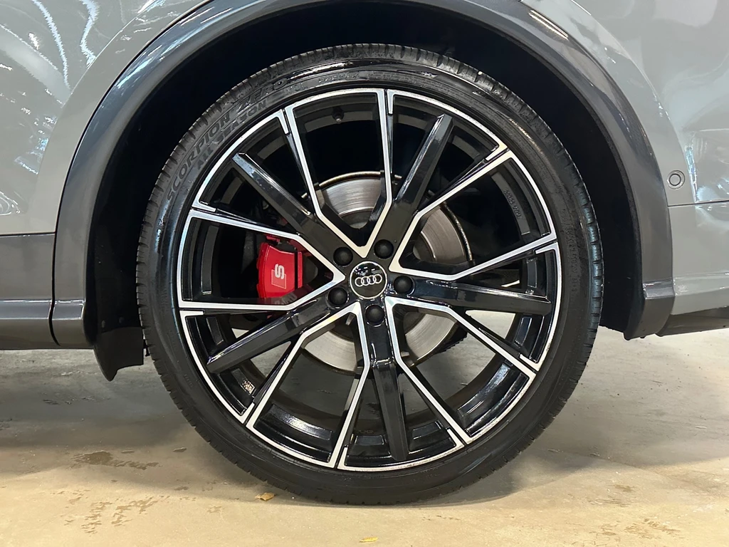 Audi SQ5 – foto 31