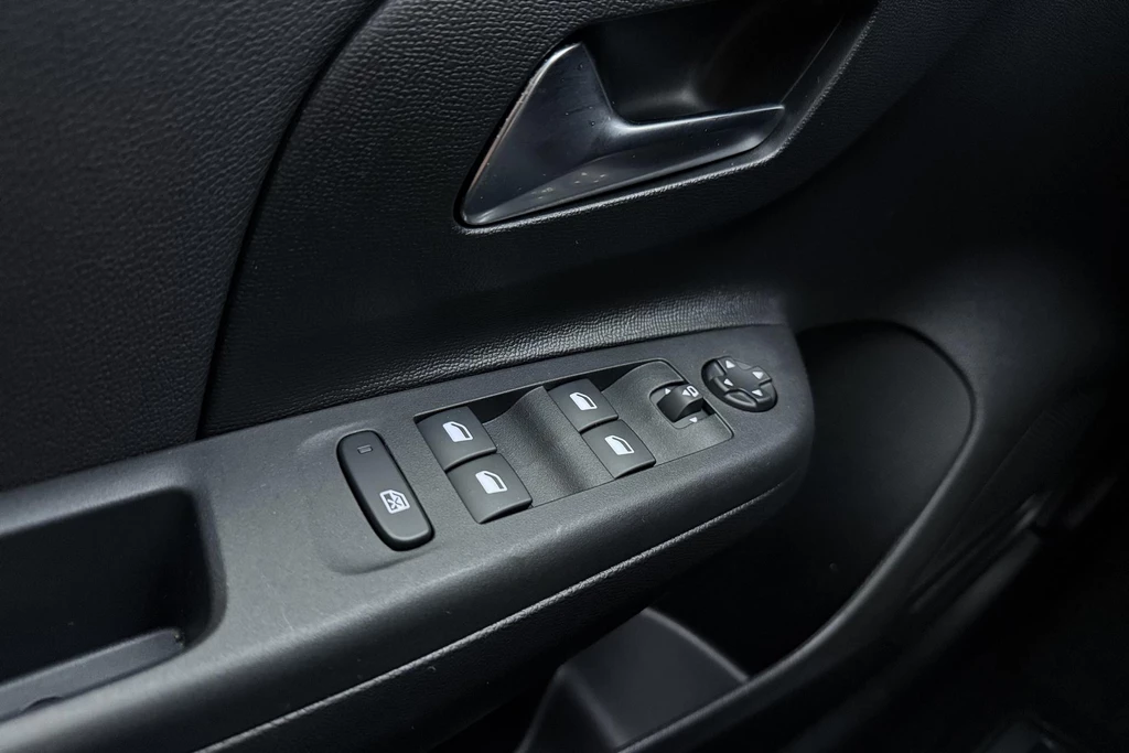 Opel Corsa – foto 17