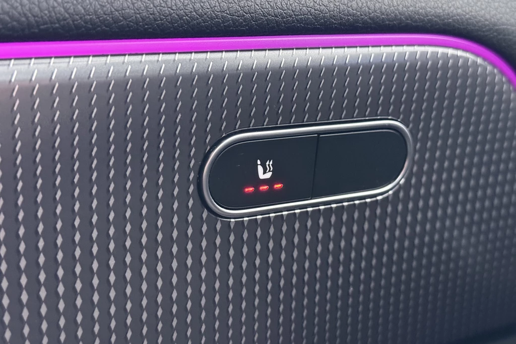 Mercedes-Benz EQA – foto 18