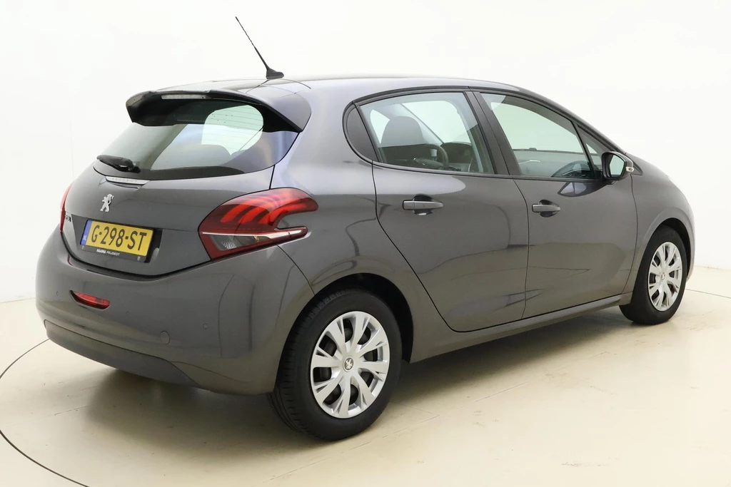 Peugeot 208 – foto 6