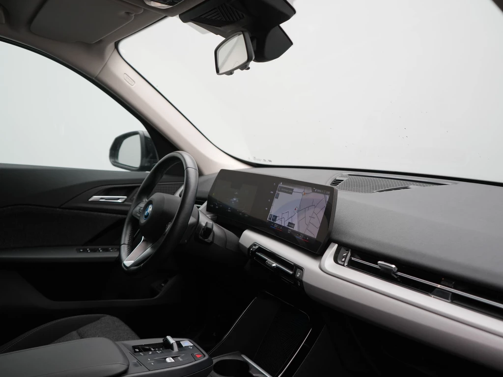 BMW iX1 – foto 14