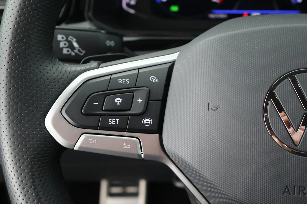 Volkswagen T-Roc – foto 16