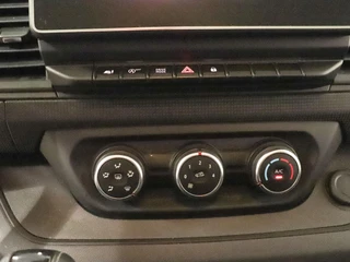Renault Trafic – thumbnail 29