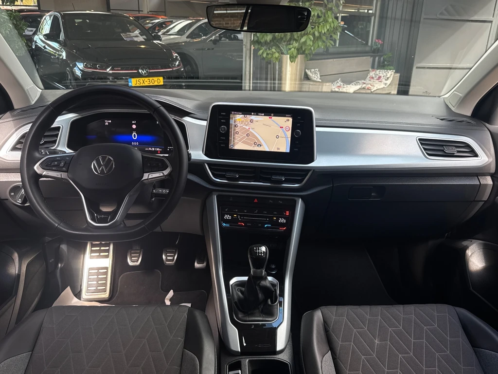Volkswagen T-Roc – foto 10