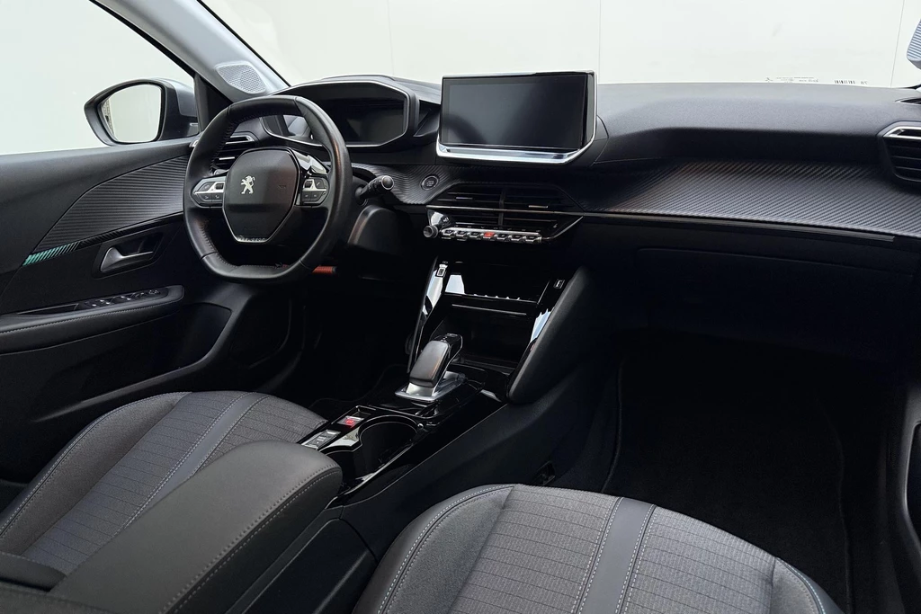 Peugeot e-208 – foto 16