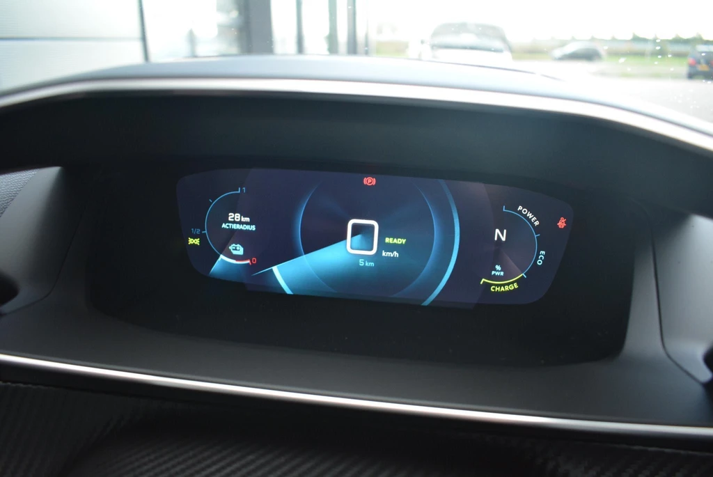 Peugeot e-2008 – foto 15