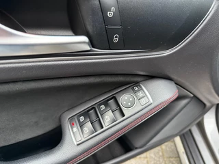 Mercedes-Benz GLA – thumbnail 32