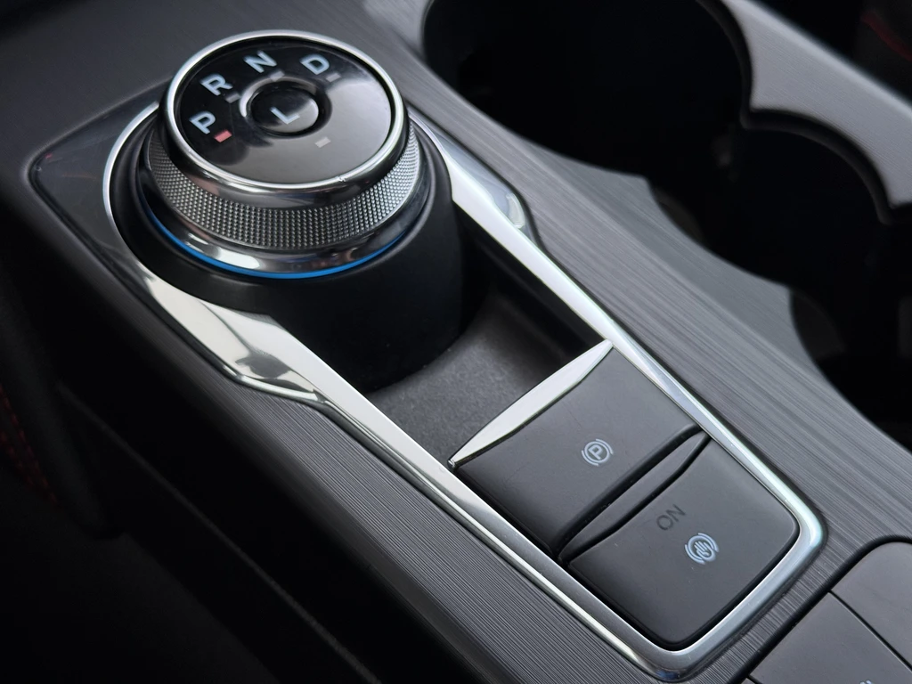 Ford Kuga – foto 38