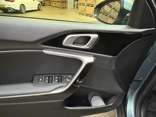 Kia XCeed – thumbnail 13