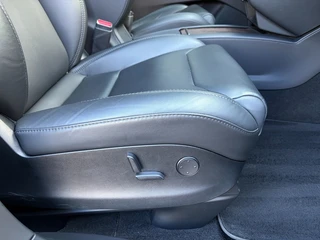 Tesla Model X – thumbnail 15