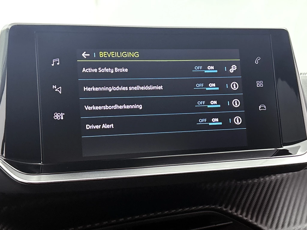 Peugeot e-2008 – foto 14