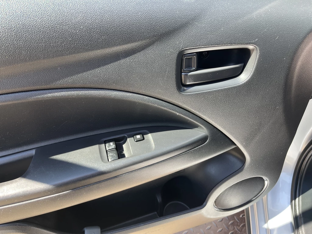 Mitsubishi Space Star – foto 13