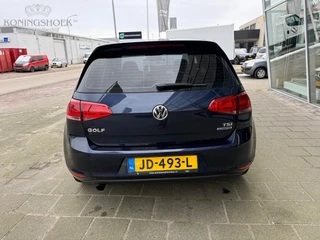 Volkswagen Golf – thumbnail 4
